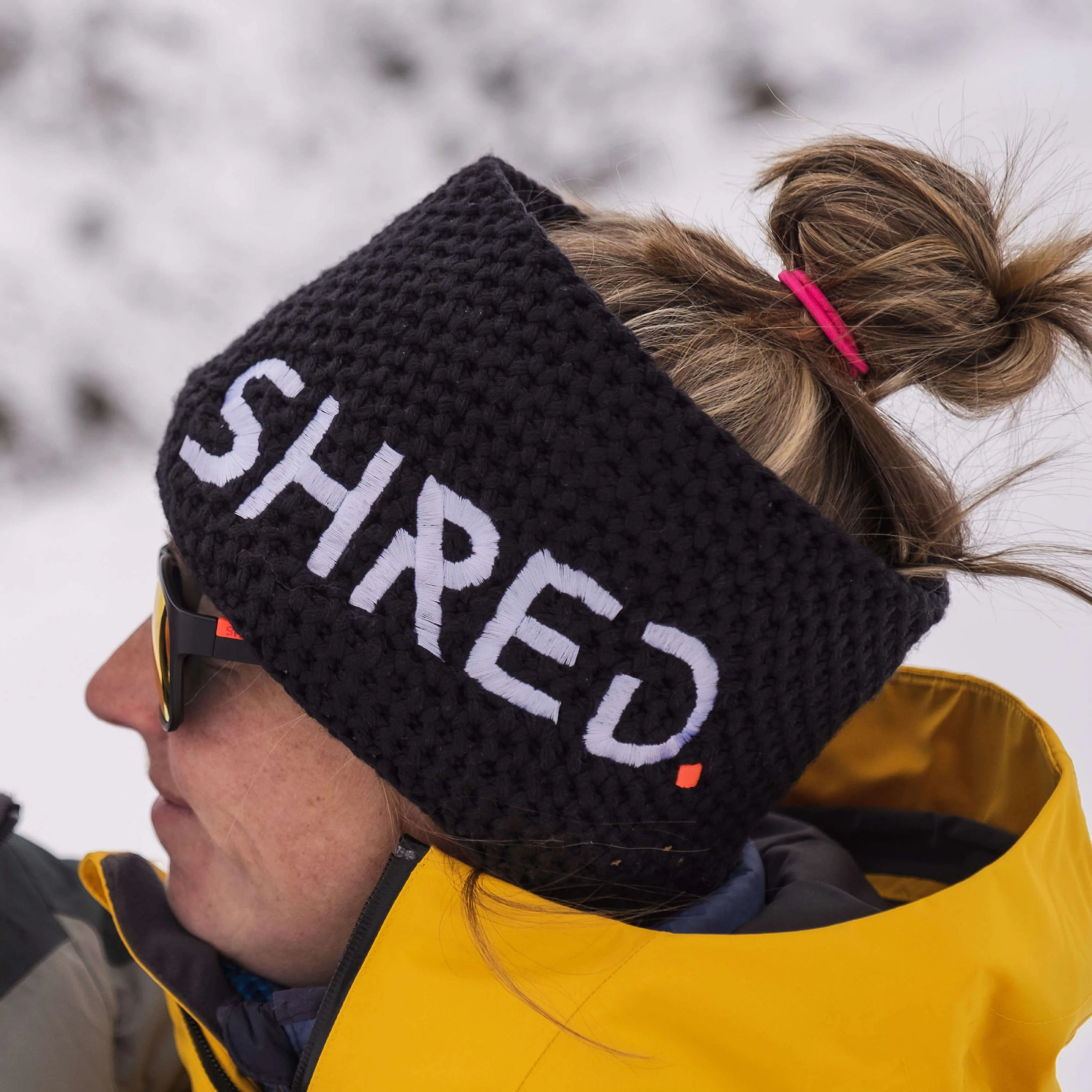 HEAVY KNITTED HEADBAND - Image 8